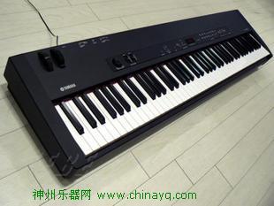 雅马哈CP-33电钢琴
